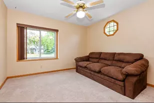 22703 Lawndale Ave, Richton Park, IL 60471 - Photo 18