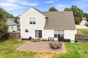 1416 Sandwich Dr, Lake Holiday, IL 60548 - Photo 4