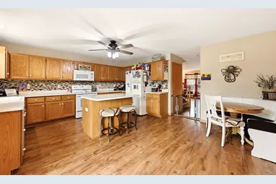 1416 Sandwich Drive, Lake Holiday, IL 60548 - Photo 20