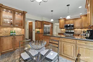2820 Springdale Cir, Naperville, IL 60564 - Photo 10