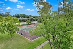 1250 Rudolph Rd, Northbrook, IL 60062 - Photo 20