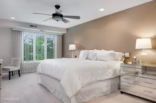 1250 Rudolph Rd, Northbrook, IL 60062 - Photo 12