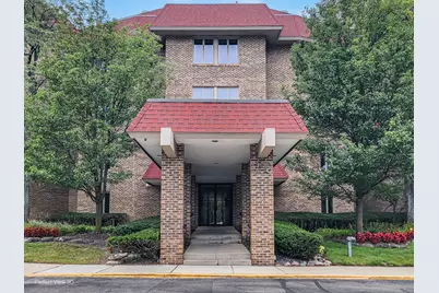 1250 Rudolph Road #4E, Northbrook, IL 60062 - Photo 1