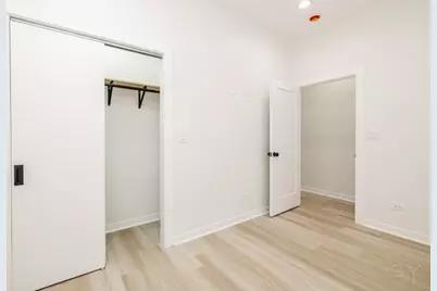 1052 N Central Park Avenue, Chicago, IL 60651 - Photo 22