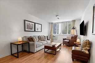1419 N State Pkwy, Chicago, IL 60610 - Photo 8