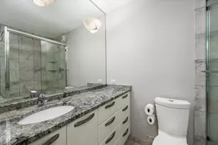 1660 N Lasalle Dr, Chicago, IL 60614 - Photo 14