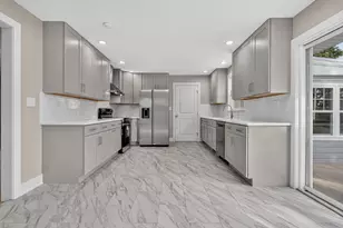 7917 W 111th St, Palos Hills, IL 60465 - Photo 22