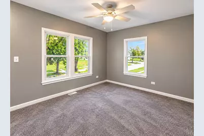 159 N Evergreen Avenue, Kankakee, IL 60901 - Photo 18