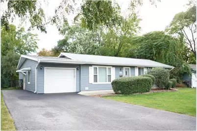 162 Thunderbird Trail, Carol Stream, IL 60188 - Photo 1