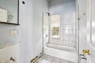 3501 W Walnut St, Chicago, IL 60624 - Photo 32