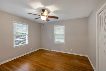 27 Francis Avenue, Crystal Lake, IL 60014 - Photo 12