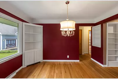 27 Francis Avenue, Crystal Lake, IL 60014 - Photo 4