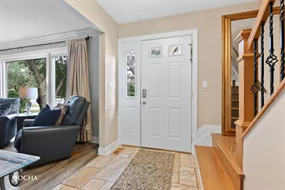 2257 Woodland Circle, Naperville, IL 60565 - Photo 14