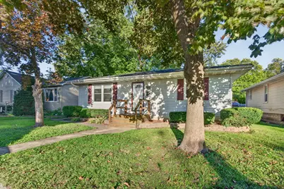 335 S Mazon Street, Coal City, IL 60416 - Photo 1