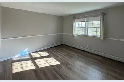 2419 Ogden Avenue #8, Downers Grove, IL 60515 - Photo 6