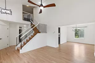 21957 W Laguna Ct, Plainfield, IL 60544 - Photo 2