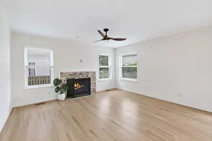 21957 W Laguna Ct, Plainfield, IL 60544 - Photo 12
