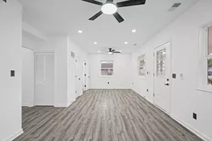 112 N Pearl St, Milford, IL 60953 - Photo 10