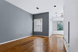 1942 E 72nd Pl, Chicago, IL 60649 - Photo 4