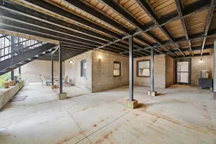 2700 W Cortland Ave, Chicago, IL 60647 - Photo 28