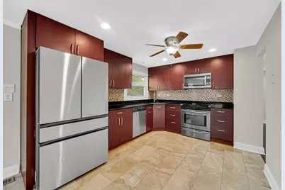515 Falmouth Lane, Schaumburg, IL 60193 - Photo 8
