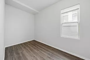 5135 S Wood St, Chicago, IL 60609 - Photo 14