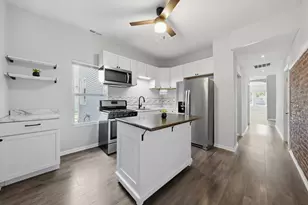 5135 S Wood St, Chicago, IL 60609 - Photo 10