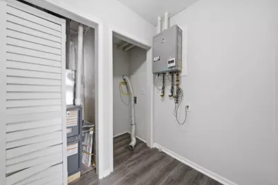 5135 S Wood Street #2, Chicago, IL 60609 - Photo 16