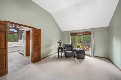 808 Lyndhurst Court, Naperville, IL 60563 - Photo 18