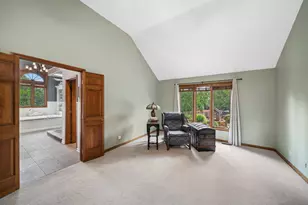 808 Lyndhurst Ct, Naperville, IL 60563 - Photo 18