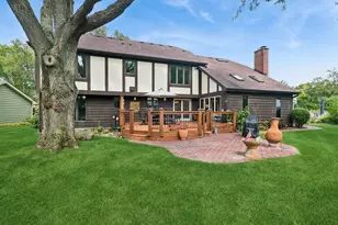 808 Lyndhurst Ct, Naperville, IL 60563 - Photo 30