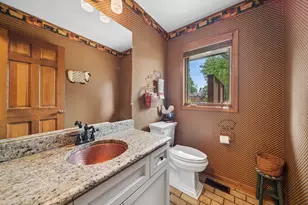 808 Lyndhurst Ct, Naperville, IL 60563 - Photo 16
