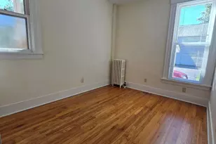 330 W Sycamore Street W, Sycamore, IL 60178 - Photo 10