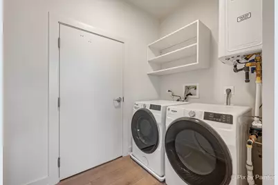 27 W Park Boulevard #101, Villa Park, IL 60181 - Photo 8