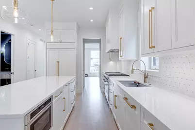 2026 N Orleans Street #PHS, Chicago, IL 60614 - Photo 6