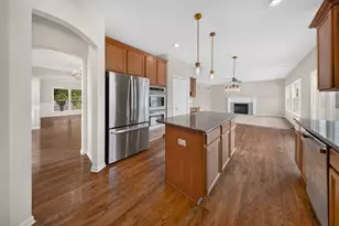16055 Selfridge Cir, Plainfield, IL 60586 - Photo 18