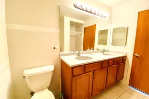 1250 S Indiana Ave, Chicago, IL 60605 - Photo 10