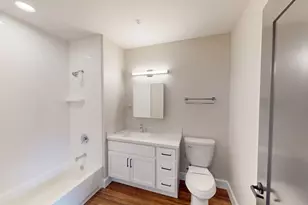 40 Dupage Ct, Elgin, IL 60120 - Photo 12