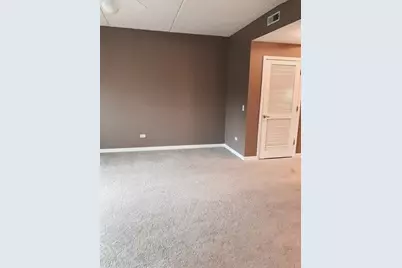 601 W Rand Road #108, Arlington Heights, IL 60004 - Photo 6
