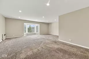 2600 Windsor Mall, Park Ridge, IL 60068 - Photo 8