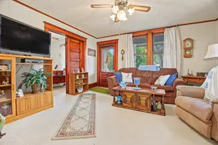 708 E Elm St, Fairbury, IL 61739 - Photo 4
