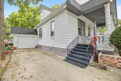 708 E Elm Street, Fairbury, IL 61739 - Photo 2