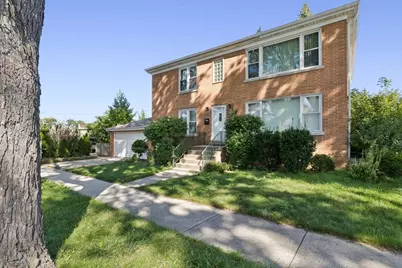 8121 N Ottawa Avenue, Niles, IL 60714 - Photo 2