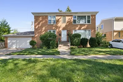 8121 N Ottawa Avenue, Niles, IL 60714 - Photo 1