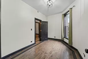 614 N Troy St, Chicago, IL 60612 - Photo 12