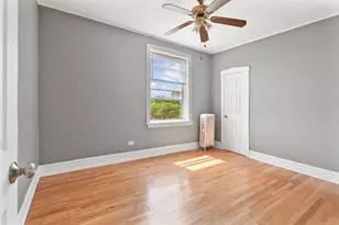 340 S Homan St, Chicago, IL 60624 - Photo 14