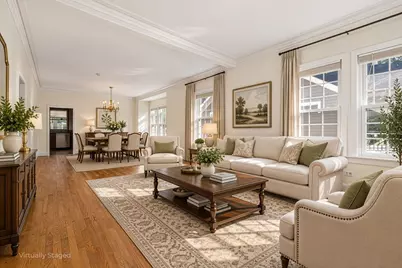 333 E Chicago Avenue, Hinsdale, IL 60521 - Photo 2