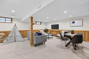 717 Kirkwood Ave, Winthrop Harbor, IL 60096 - Photo 18