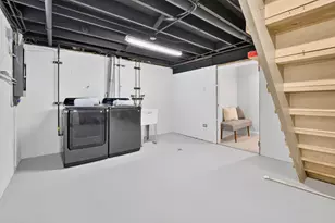 717 Kirkwood Ave, Winthrop Harbor, IL 60096 - Photo 22