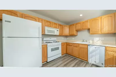 2932 Bartlett Court #104, Naperville, IL 60564 - Photo 8